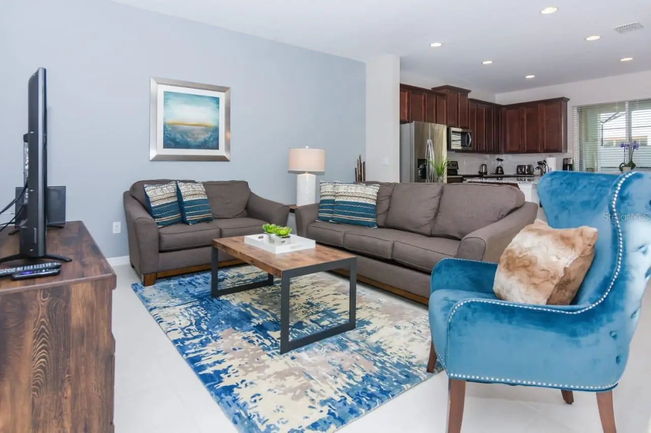 1534 Carey Palm Circle, FL