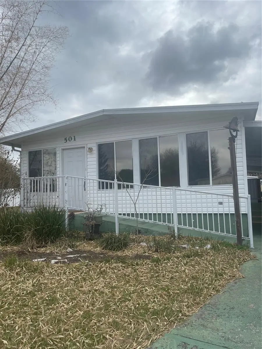 501 Oak Ridge, FL