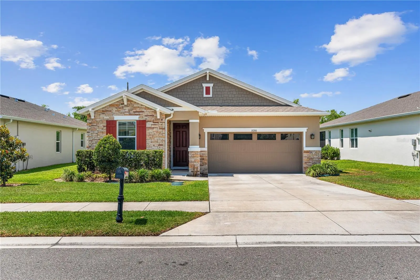10200 Spring Lake Drive, FL