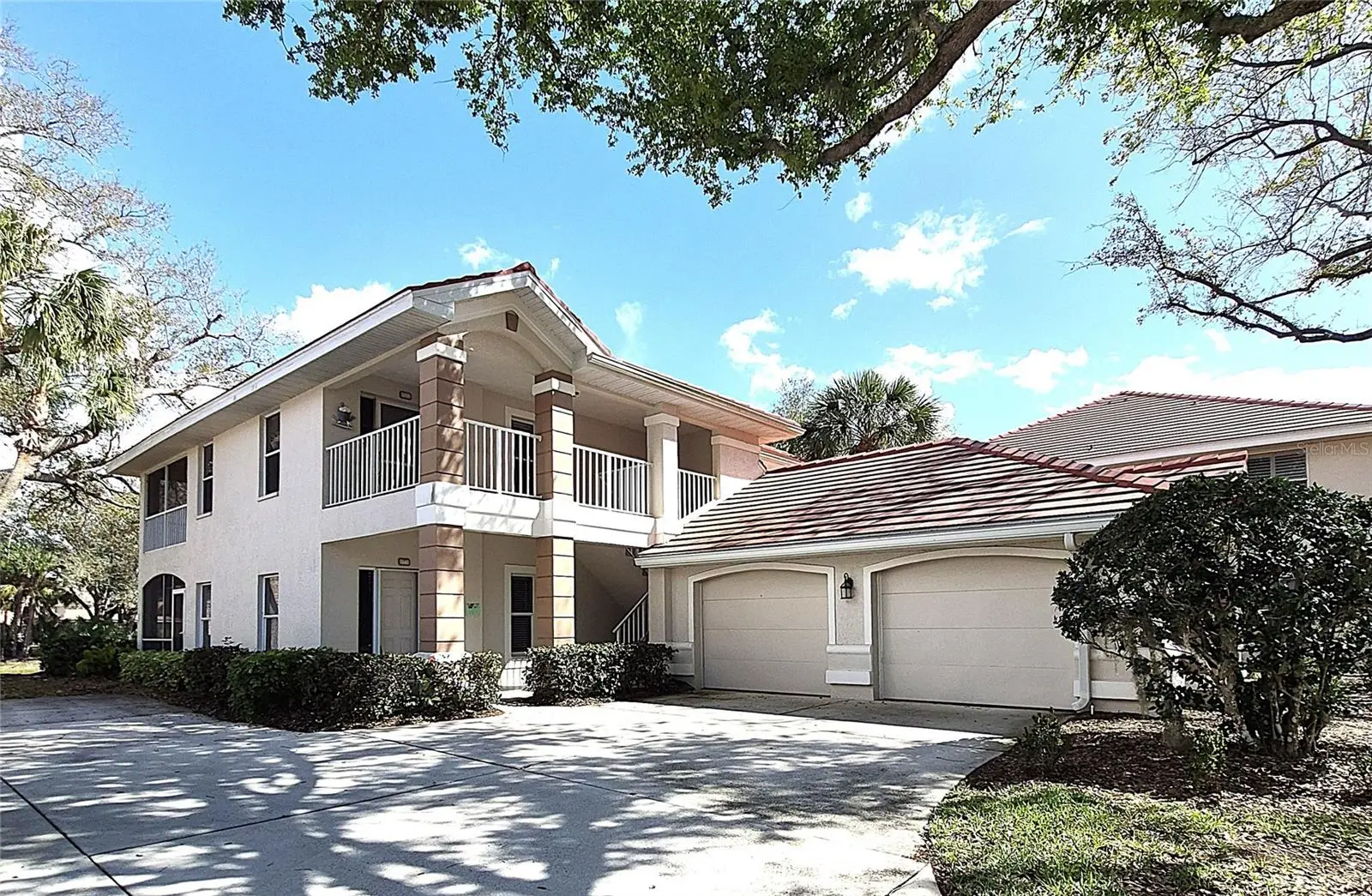 14016 Willow Glen Court, FL