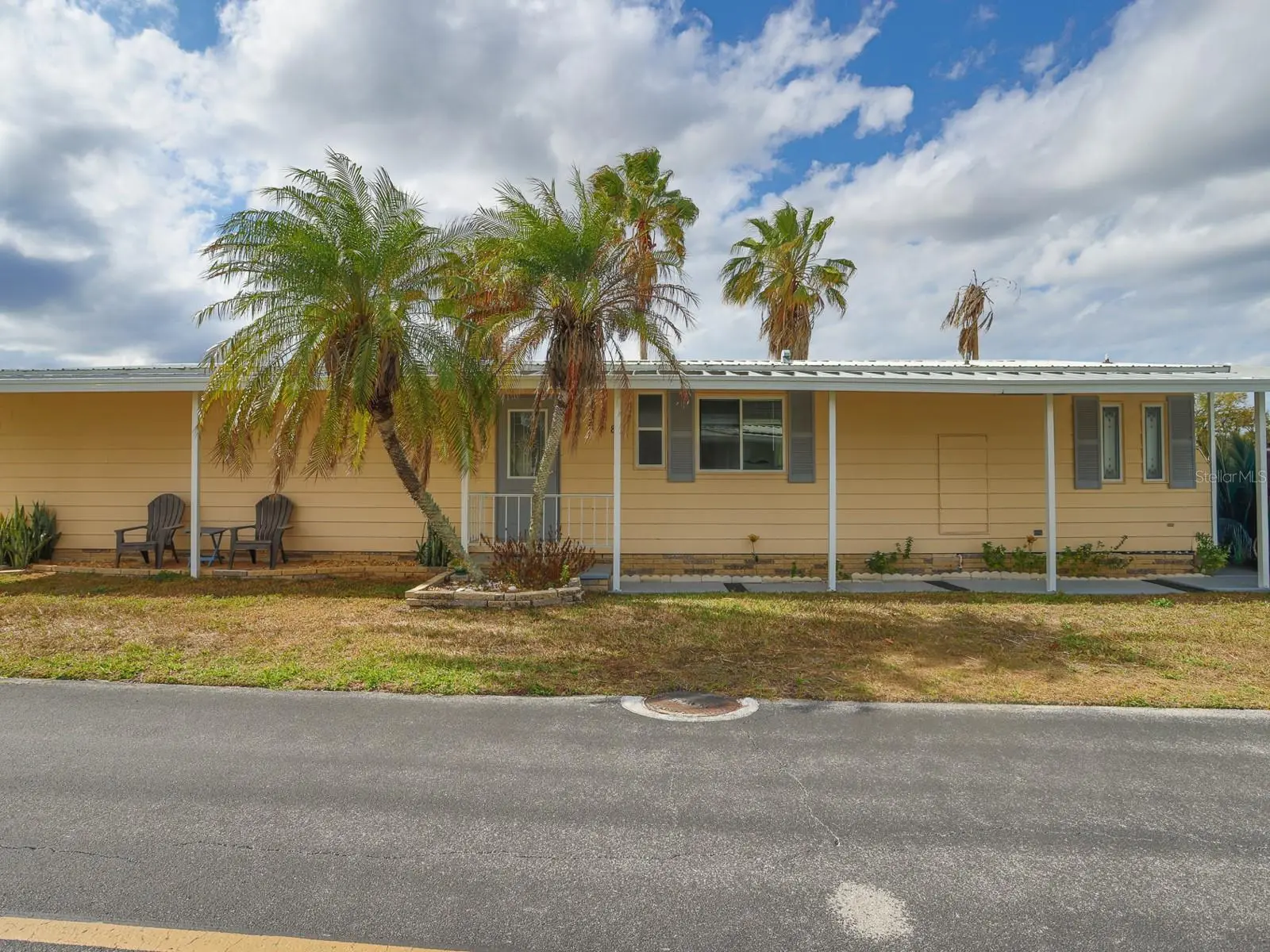 2055 Floral Avenue, FL