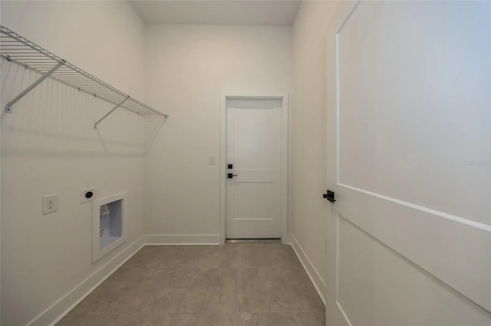 7 Zircon Court, FL