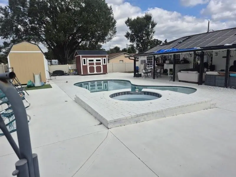 8016 Apache Lane, FL