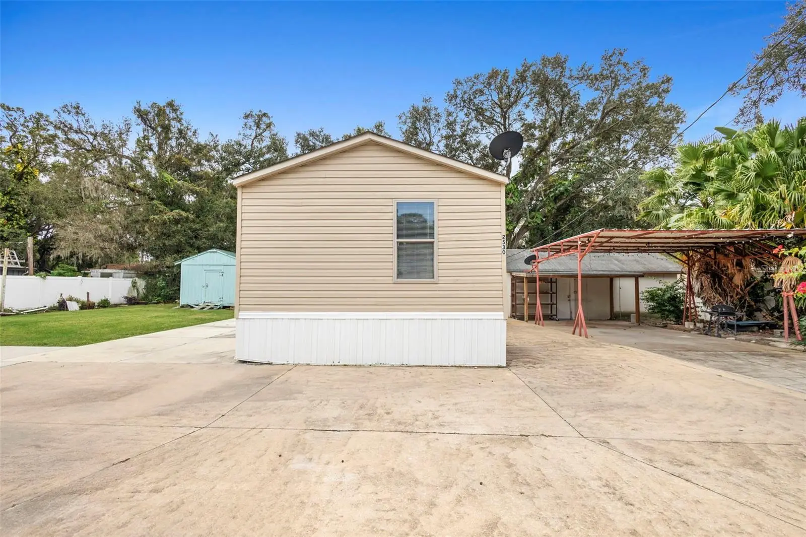 2530 Cresap Street, FL