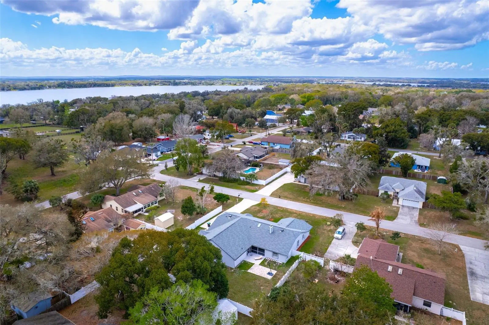 5521 Oak Street, FL