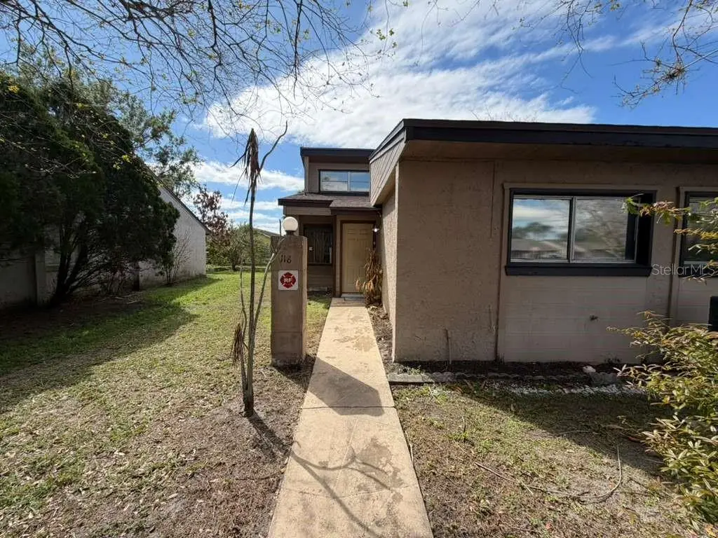 118 Dahlia Village Circle, FL