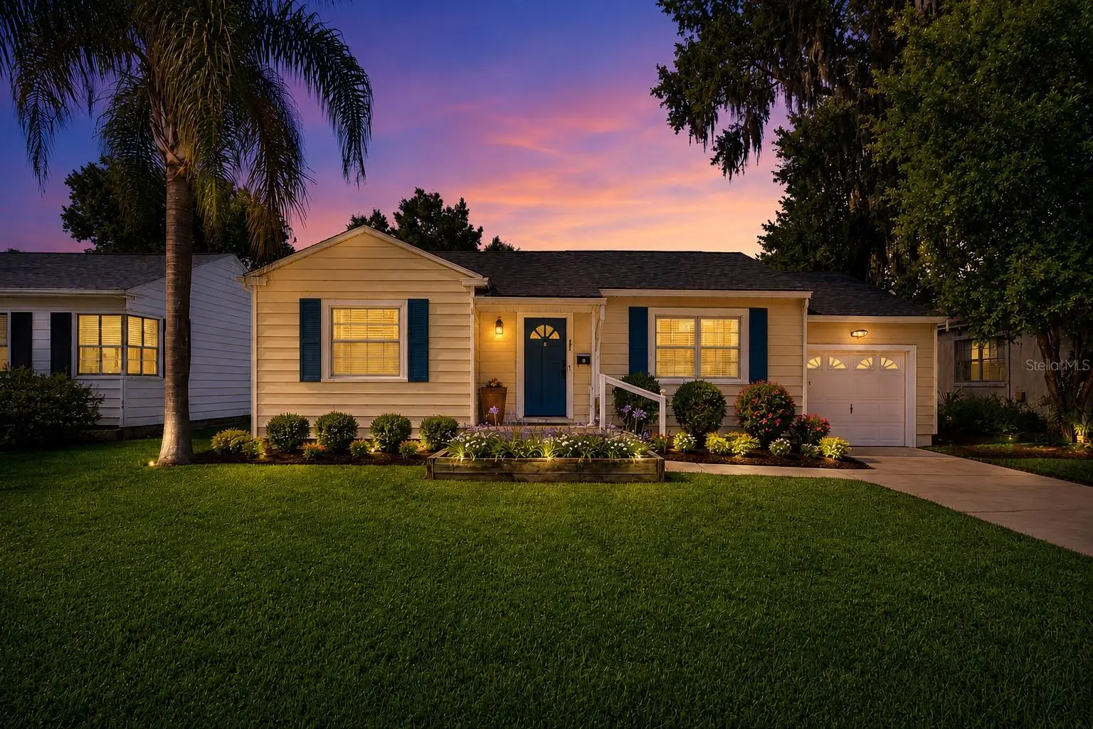 37 Vanderbilt Street, FL