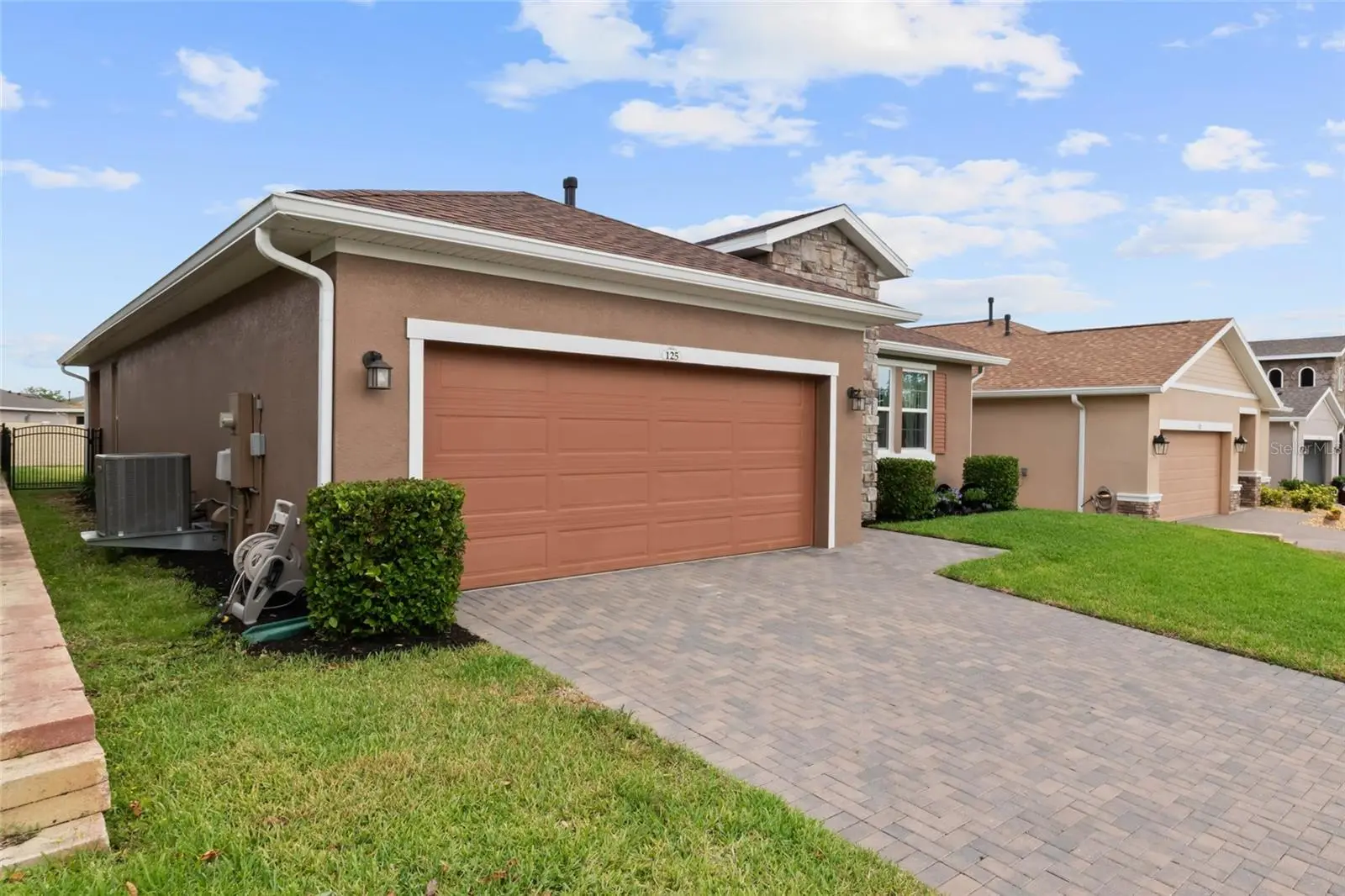 125 Silver Maple Road, FL