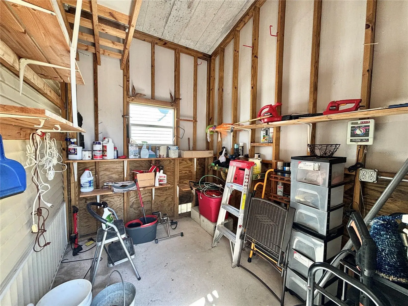 136 Americana Court, FL