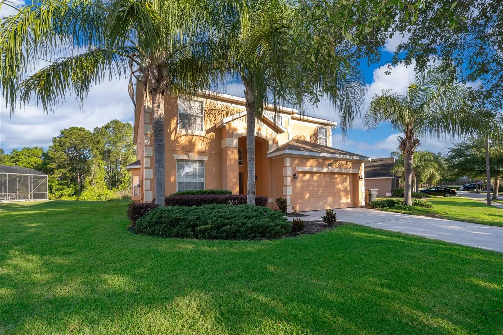 906 Orange Cosmos Boulevard, FL