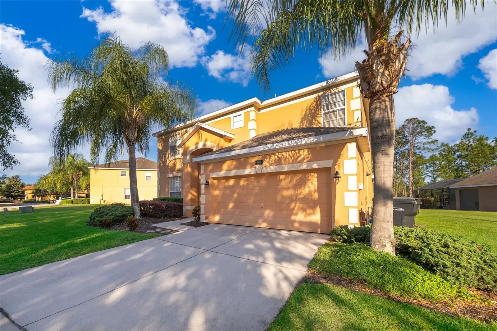 906 Orange Cosmos Boulevard, FL
