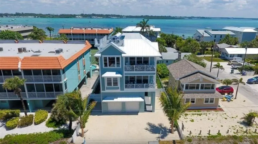 903 Gulf Drive, FL