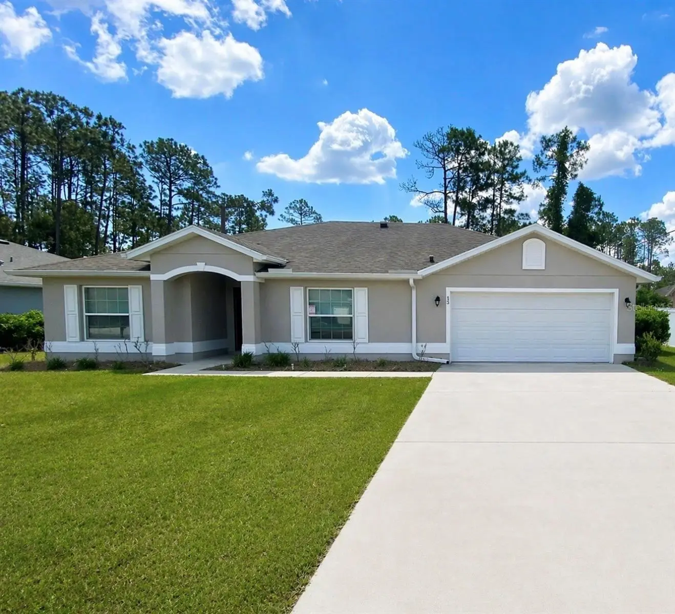 12 Squadron Place, FL
