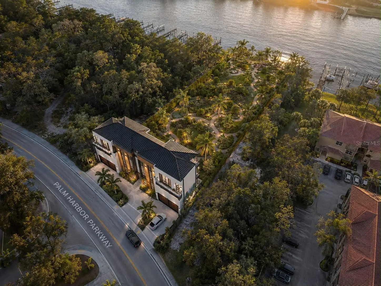 60 Palm Harbor Parkway, FL