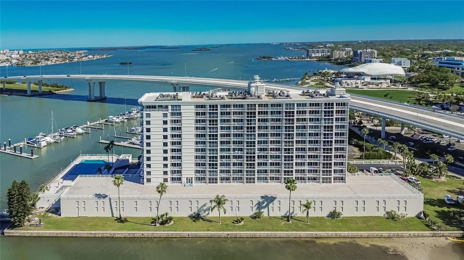 100 Pierce Street, FL