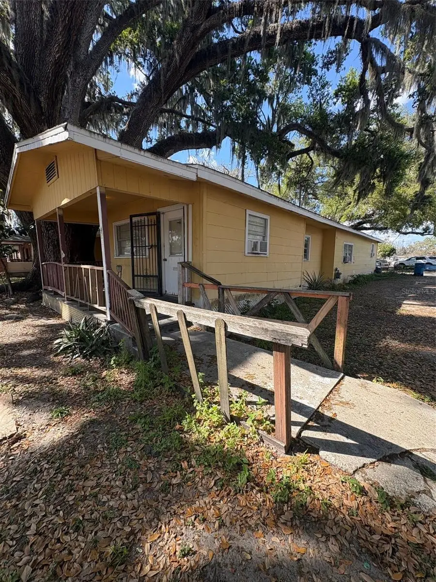 422 Broadway Street, FL
