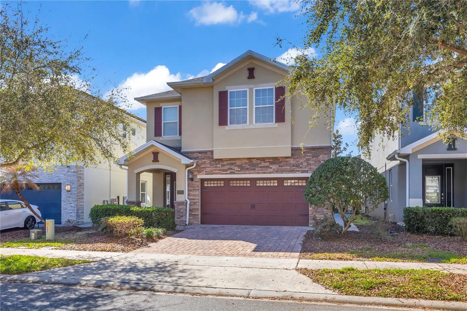 460 Lasso Drive, FL