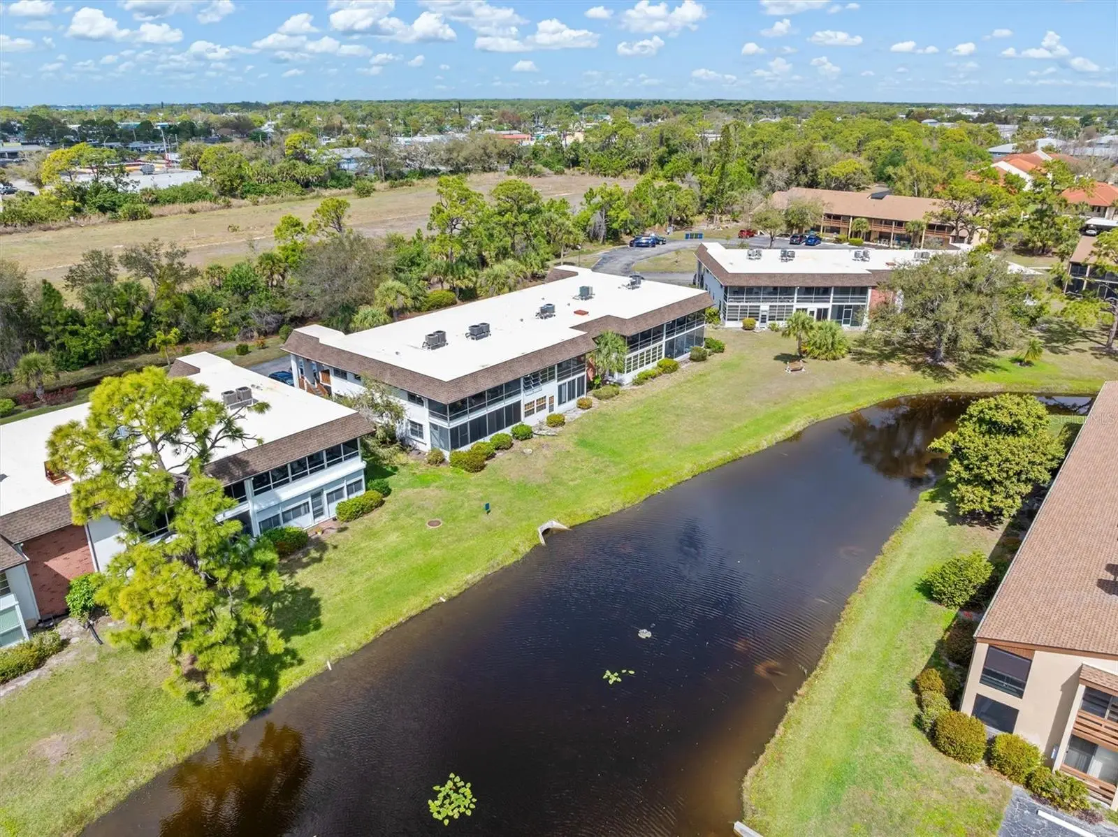 2 Quails Run Boulevard, FL