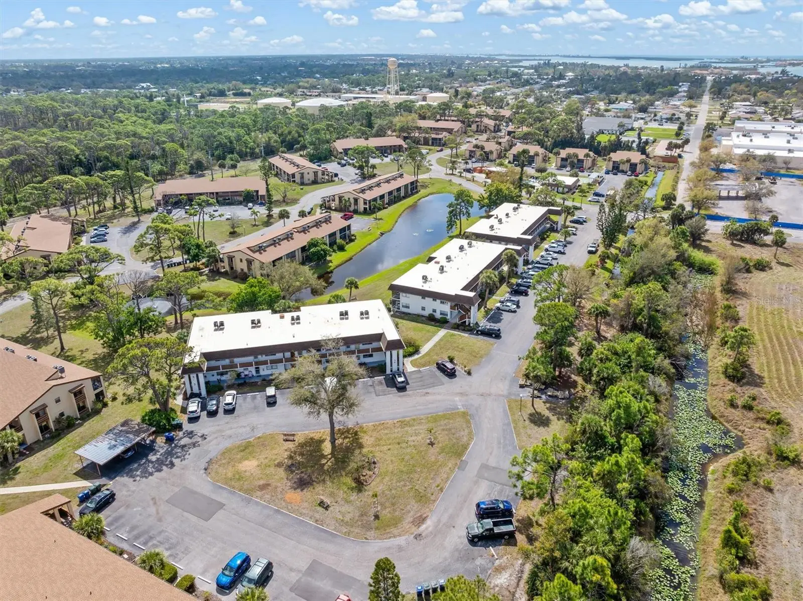 2 Quails Run Boulevard, FL