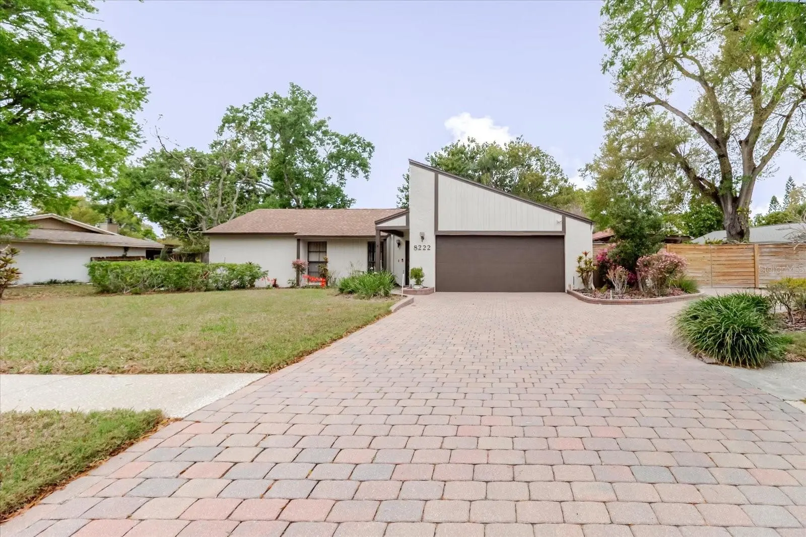 8222 La Serena Drive, FL