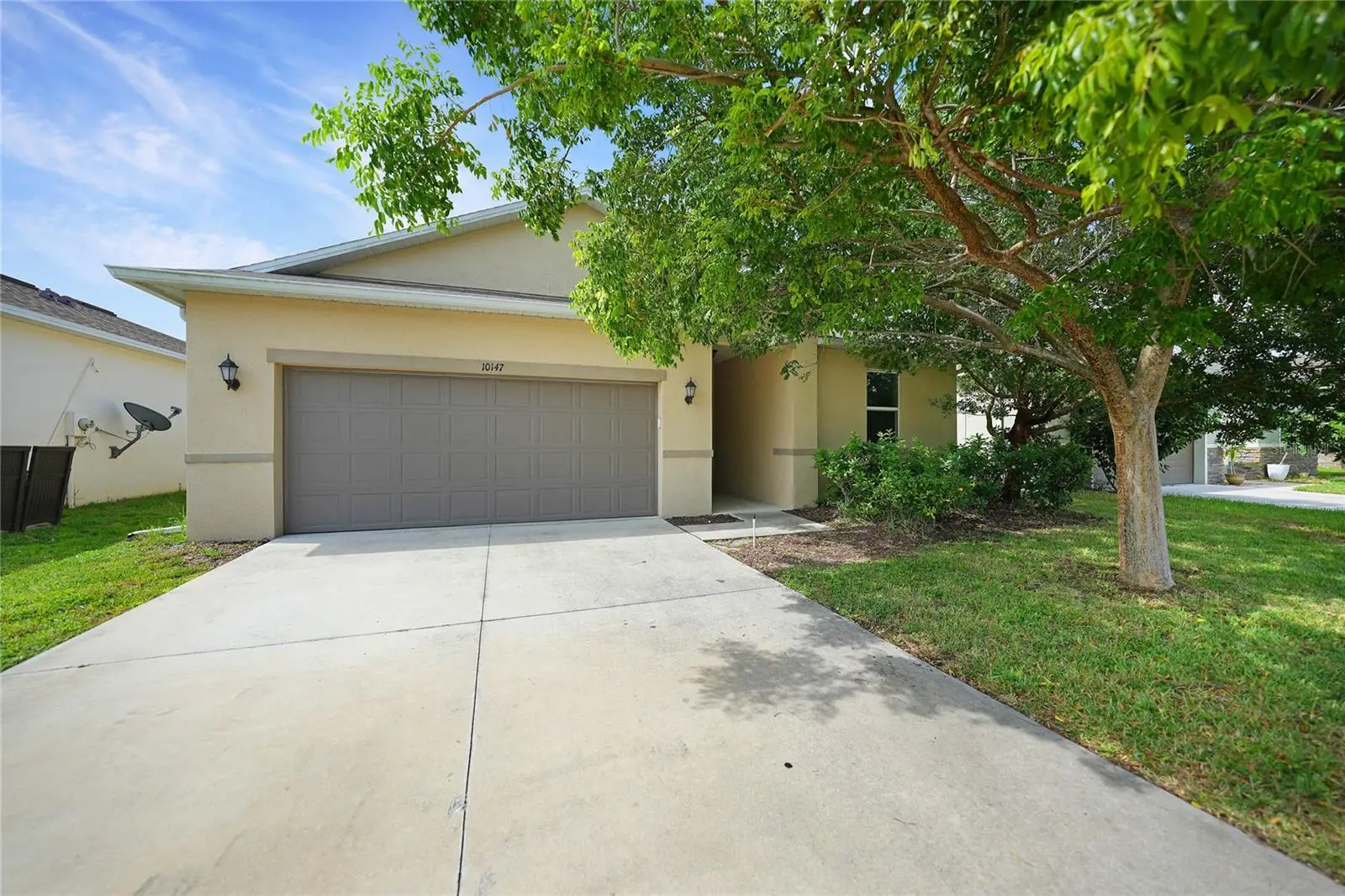 10147 Winding River Rd