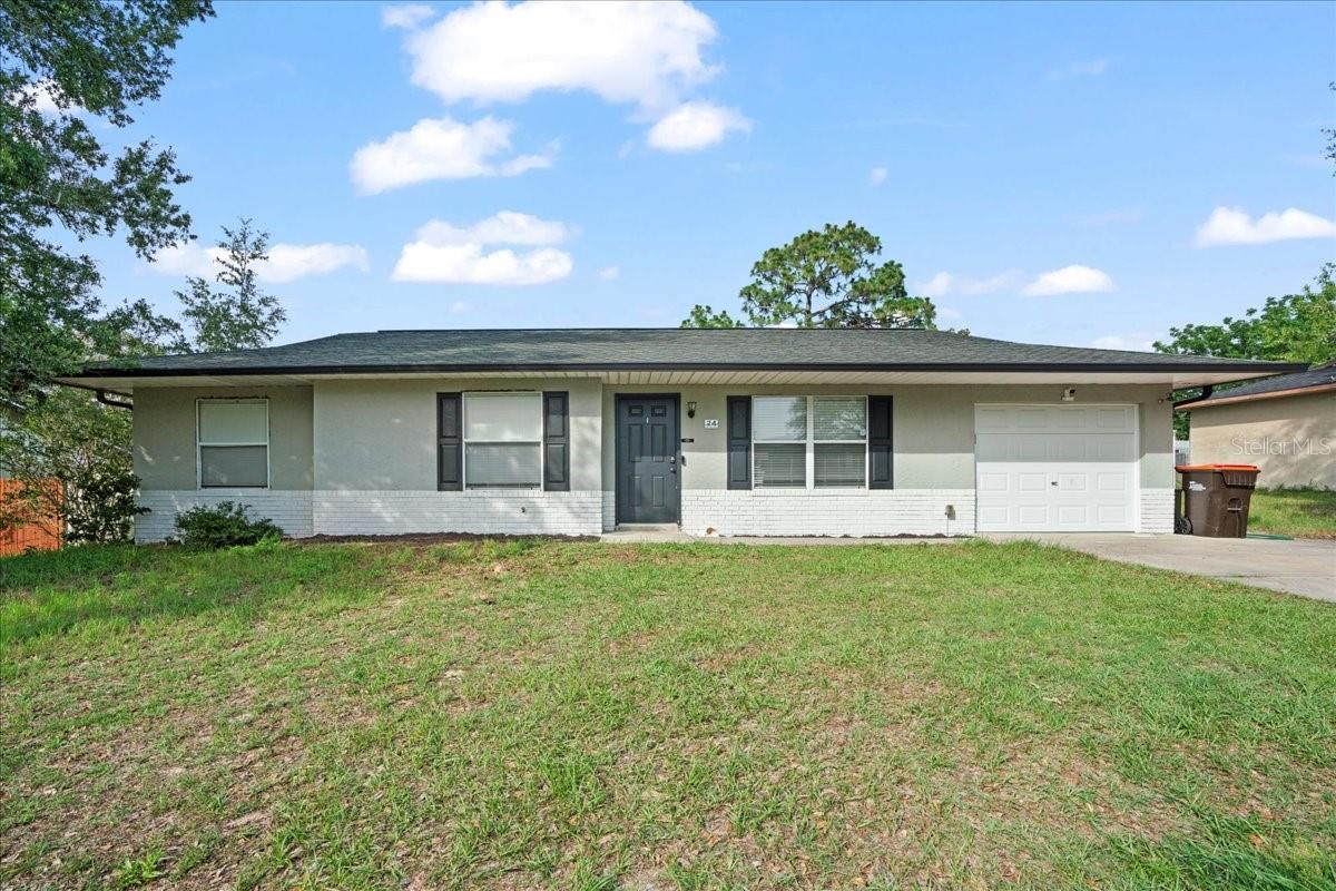 24 Sapphire Way, FL