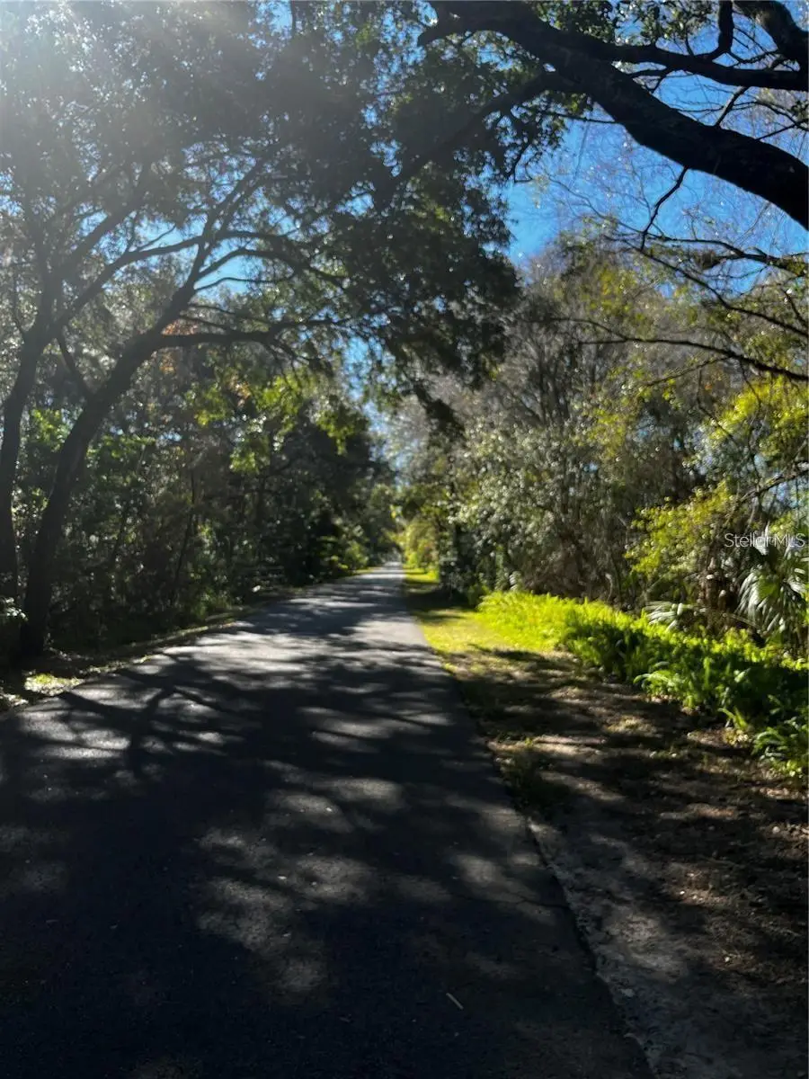 110 Skytrail, FL