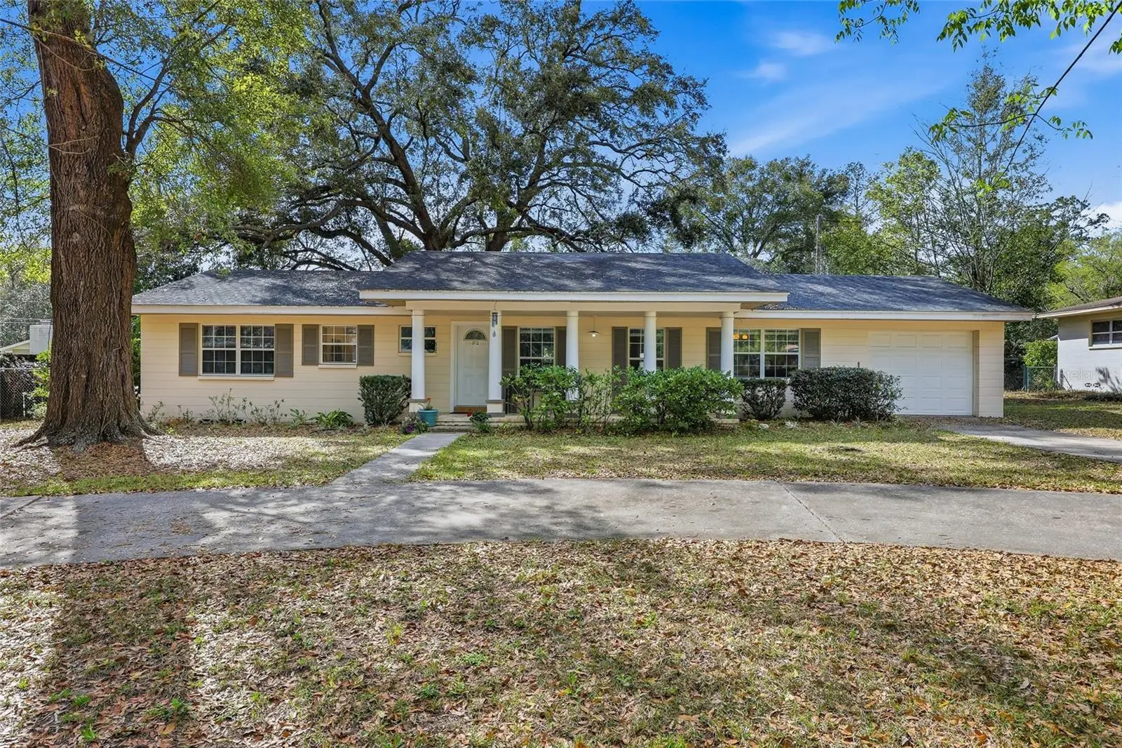 812 36th Terrace, FL