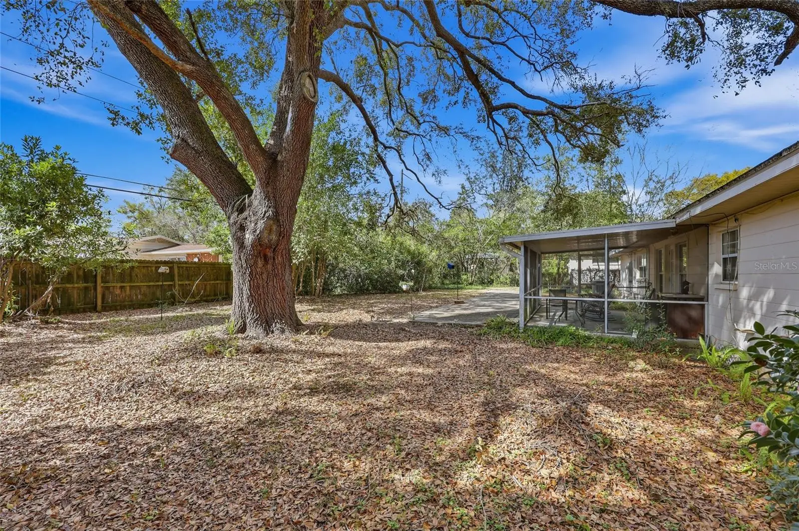 812 36th Terrace, FL