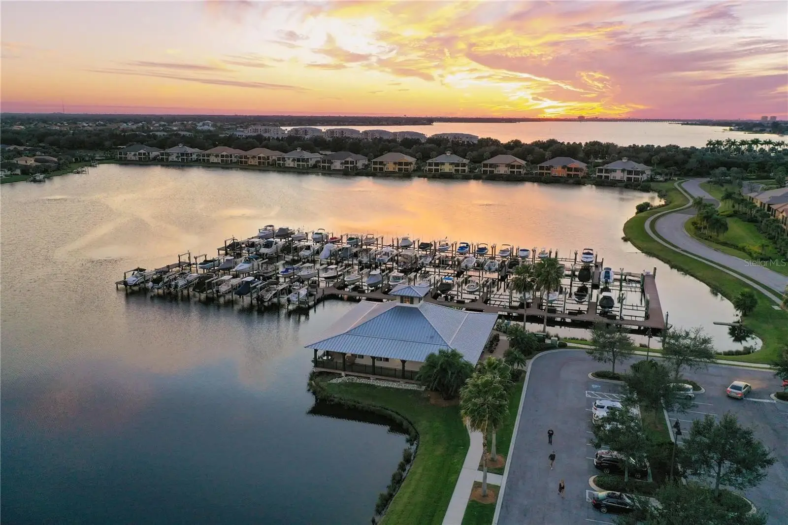1010 Tidewater Shores Loop, FL