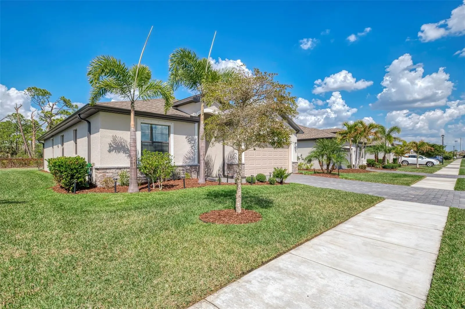 15896 Honeysuckle Street, FL