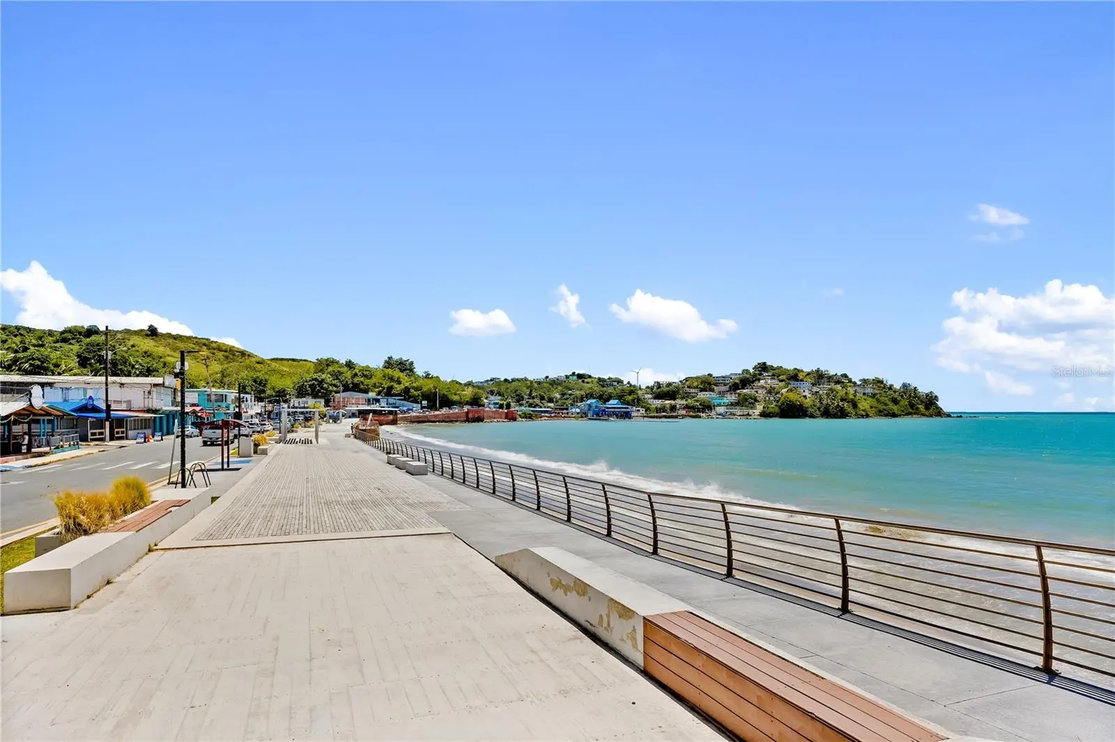 Cala De Hucares Carr 3 Km 66.7, PR