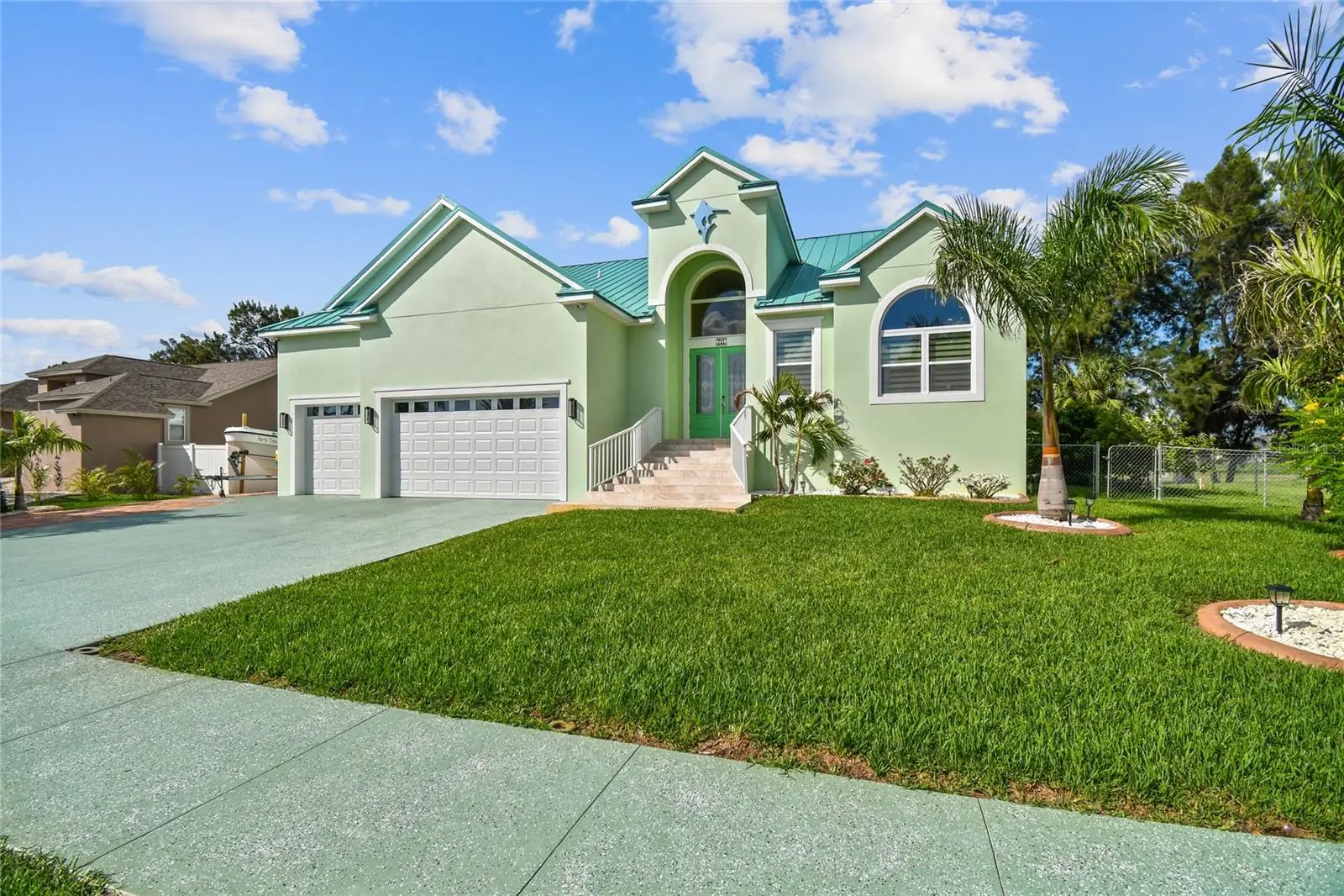 711 Eagle Lane, FL