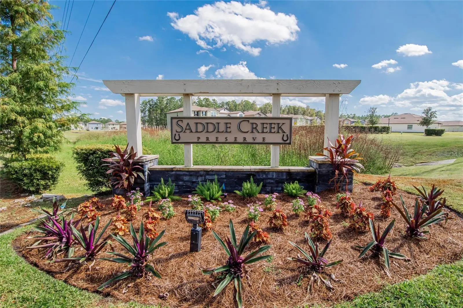 1814 Red Loop, FL