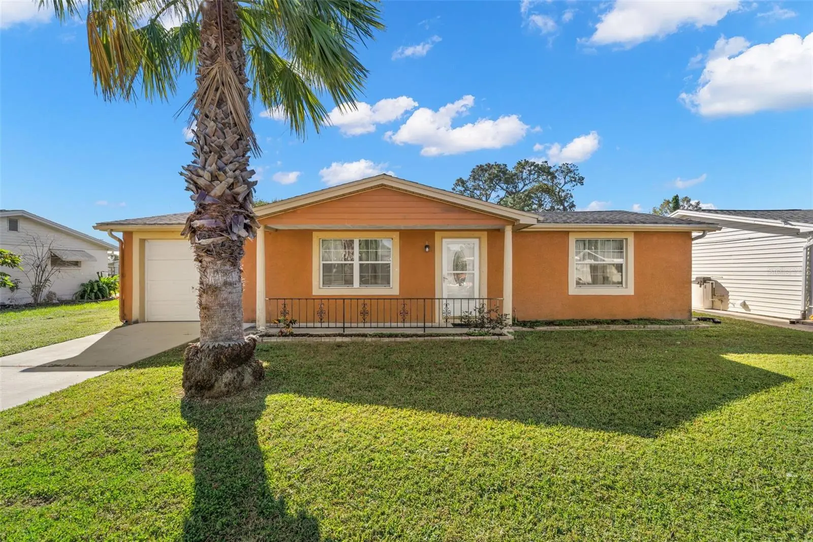 4642 Eastwood Lane, FL