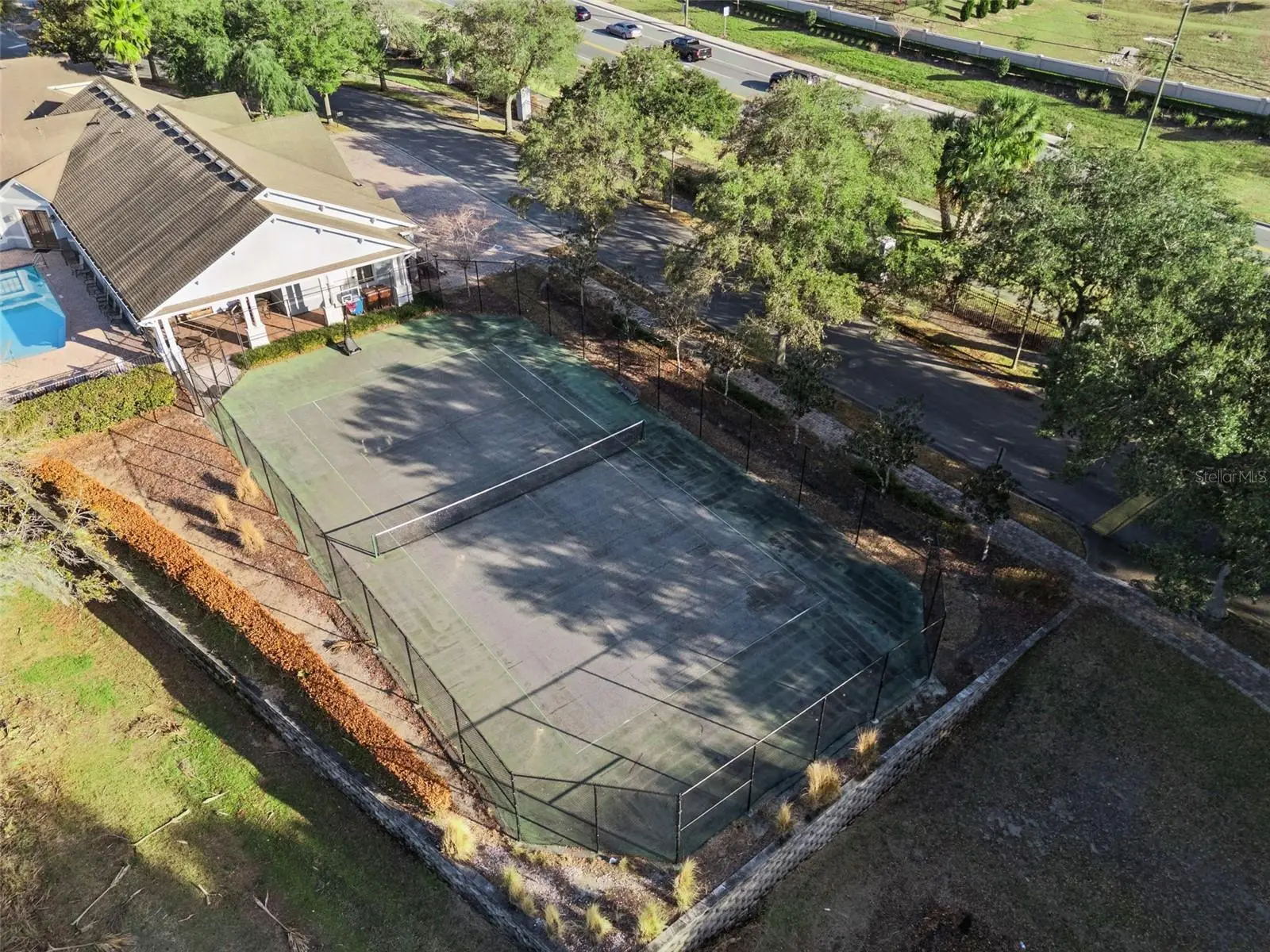 215 Lakeshore Drive, FL