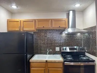 9105 Hillsborough Avenue, FL