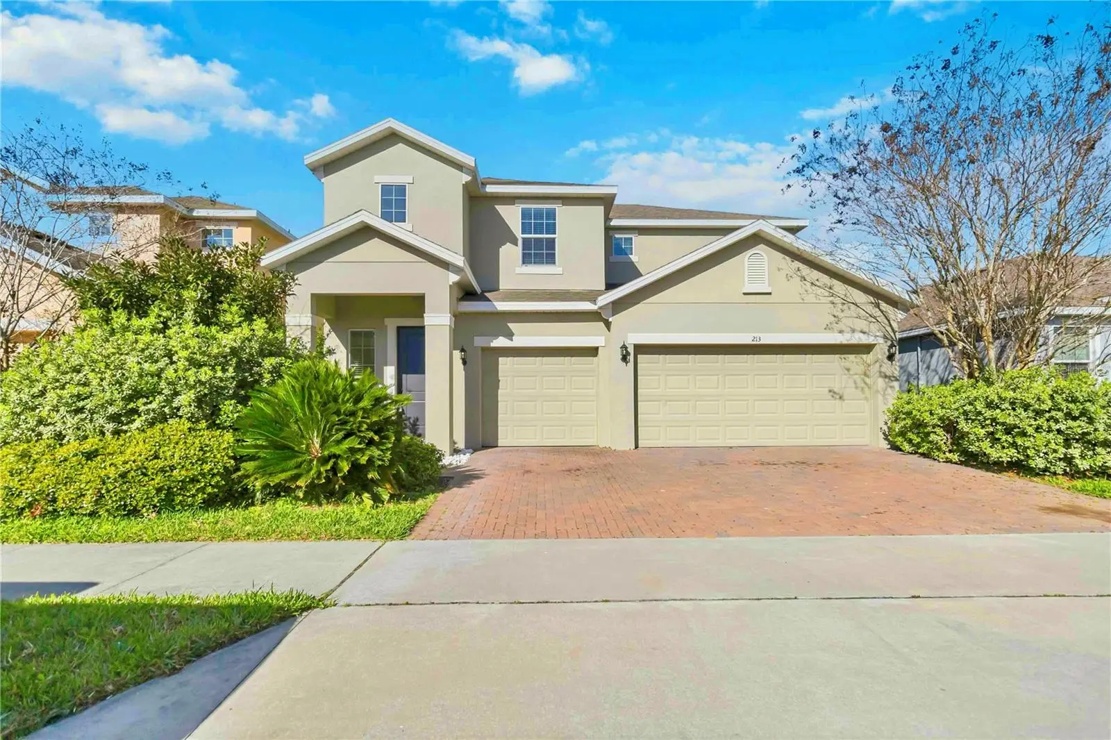 213 Trinity Ridge Circle, FL