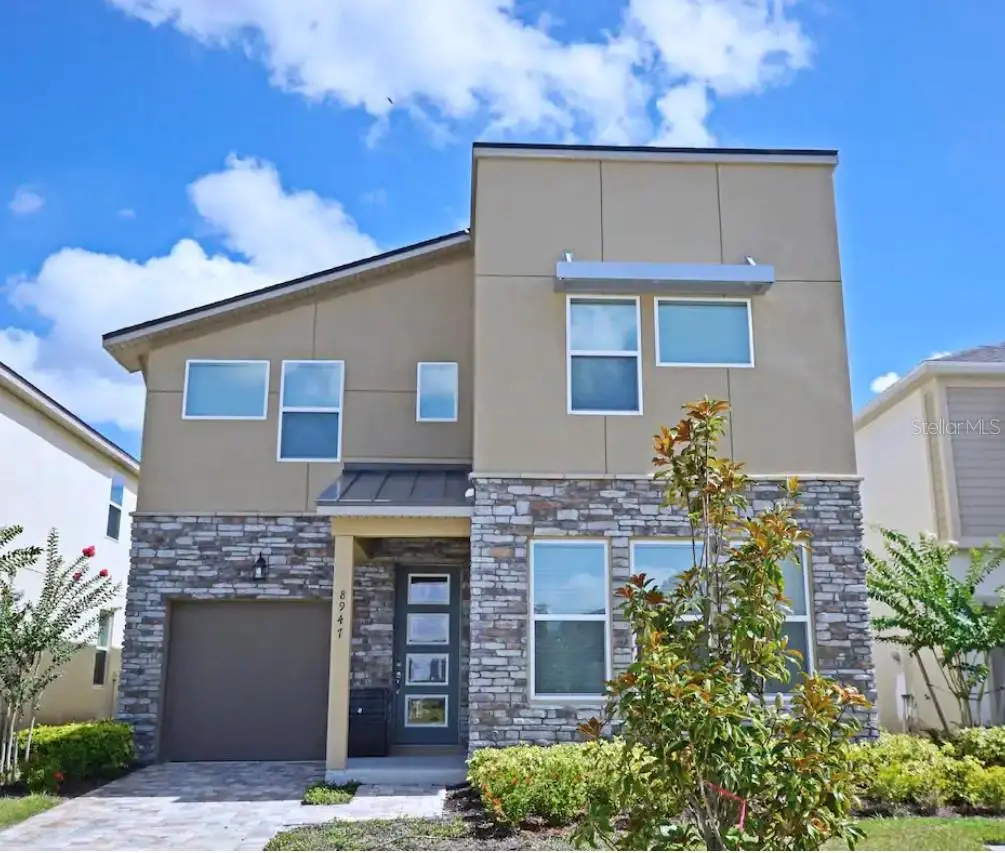 8947 Amelia Downs Trl