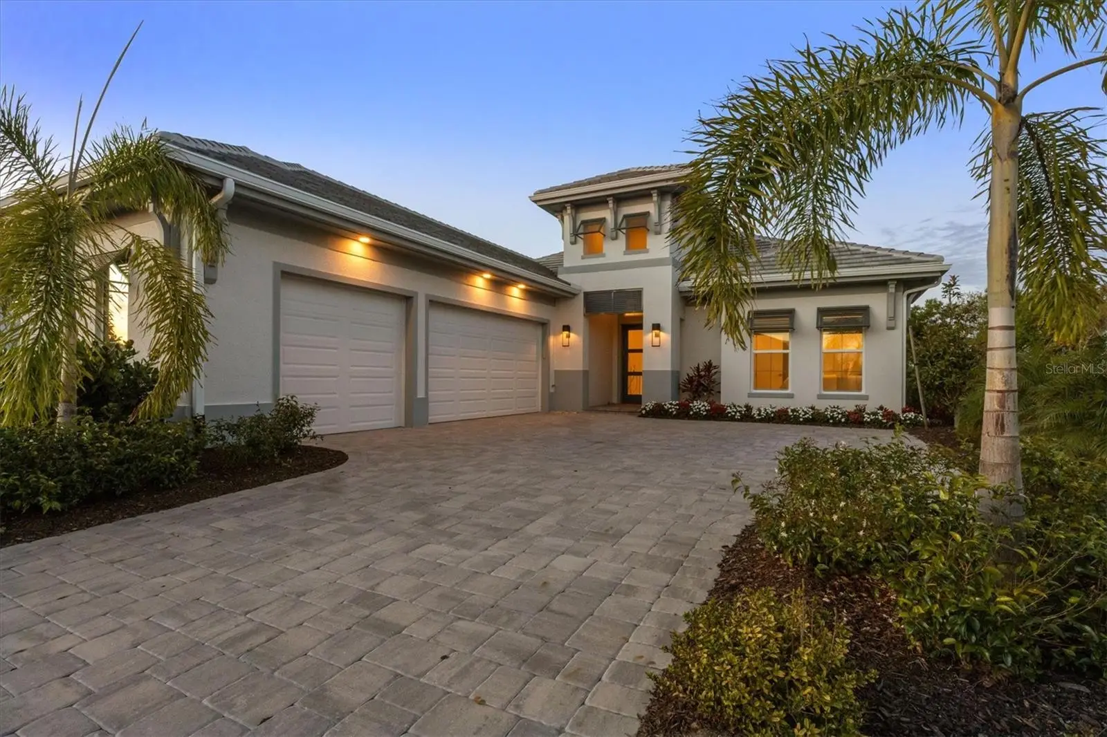 8352 Sea Glass Court, FL