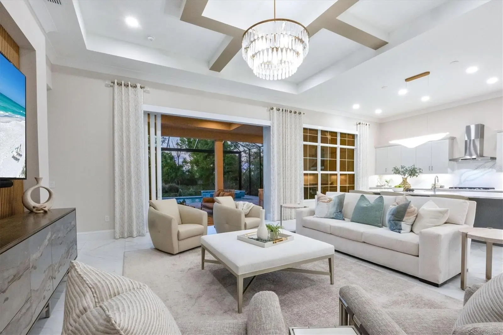 8352 Sea Glass Court, FL