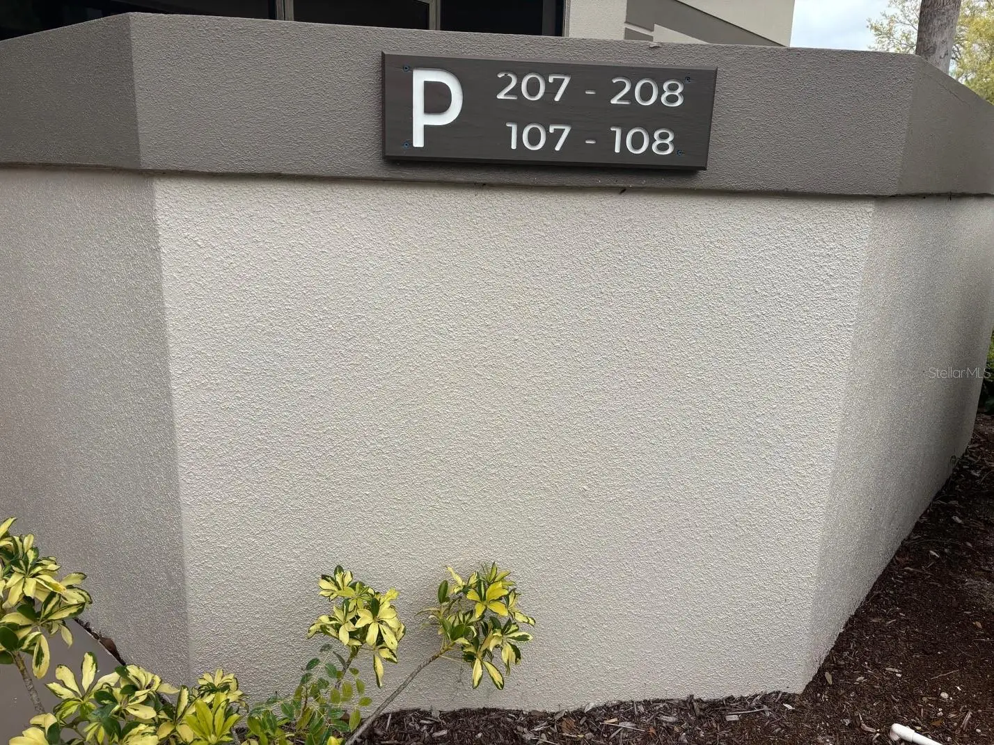 1515 Forrest Nelson Boulevard, FL