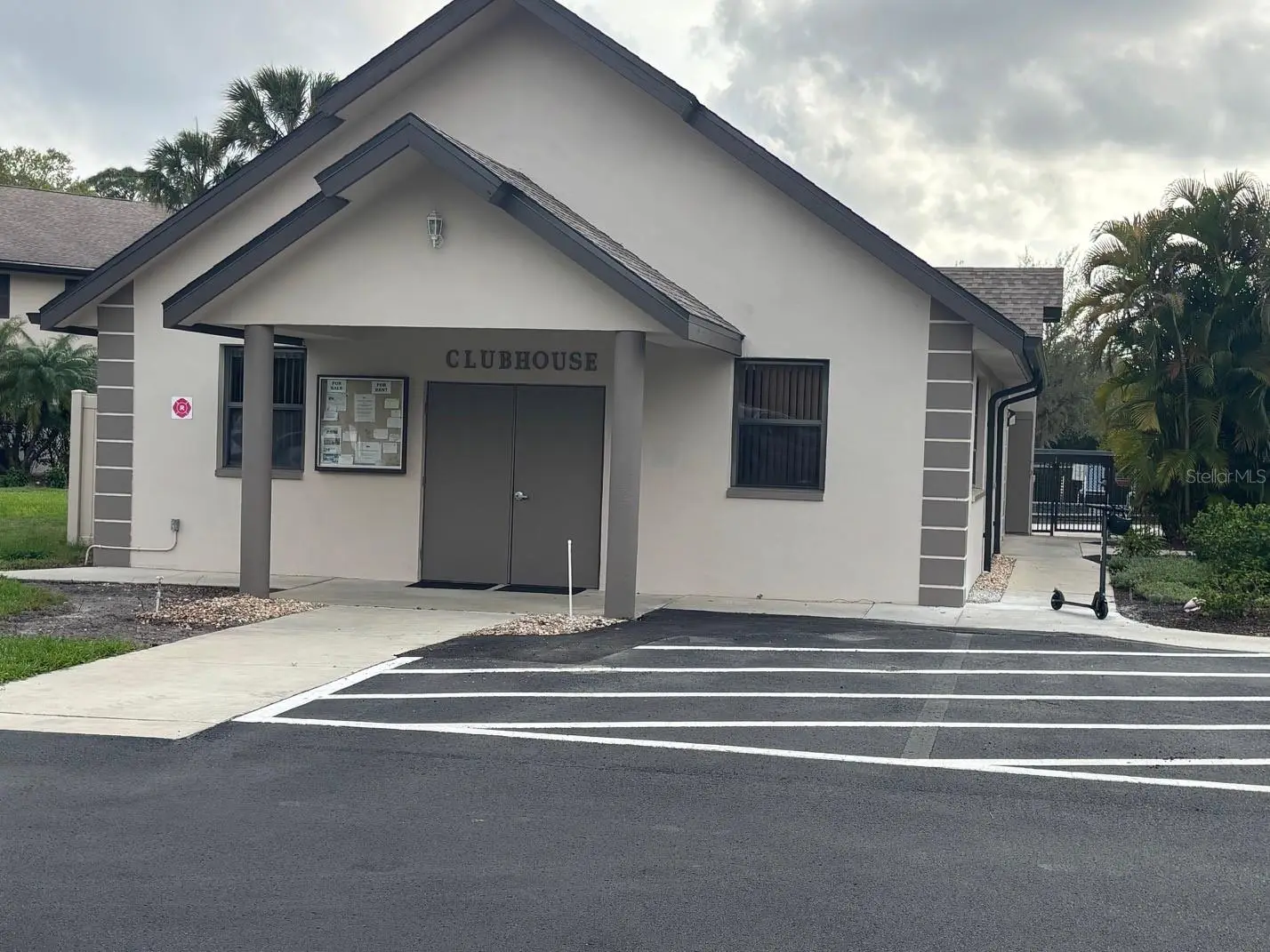 1515 Forrest Nelson Boulevard, FL