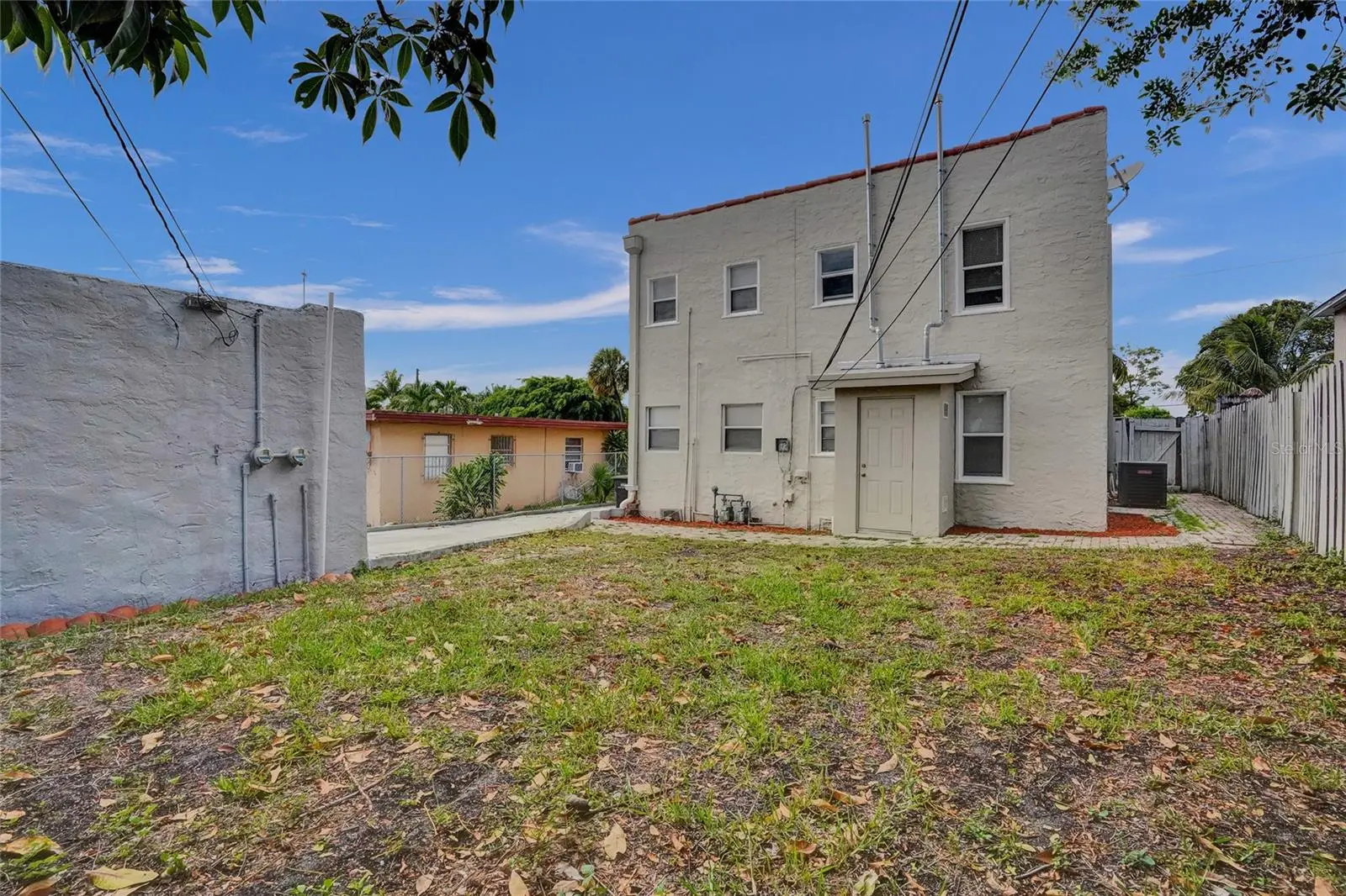 924 Mcintosh Street, FL