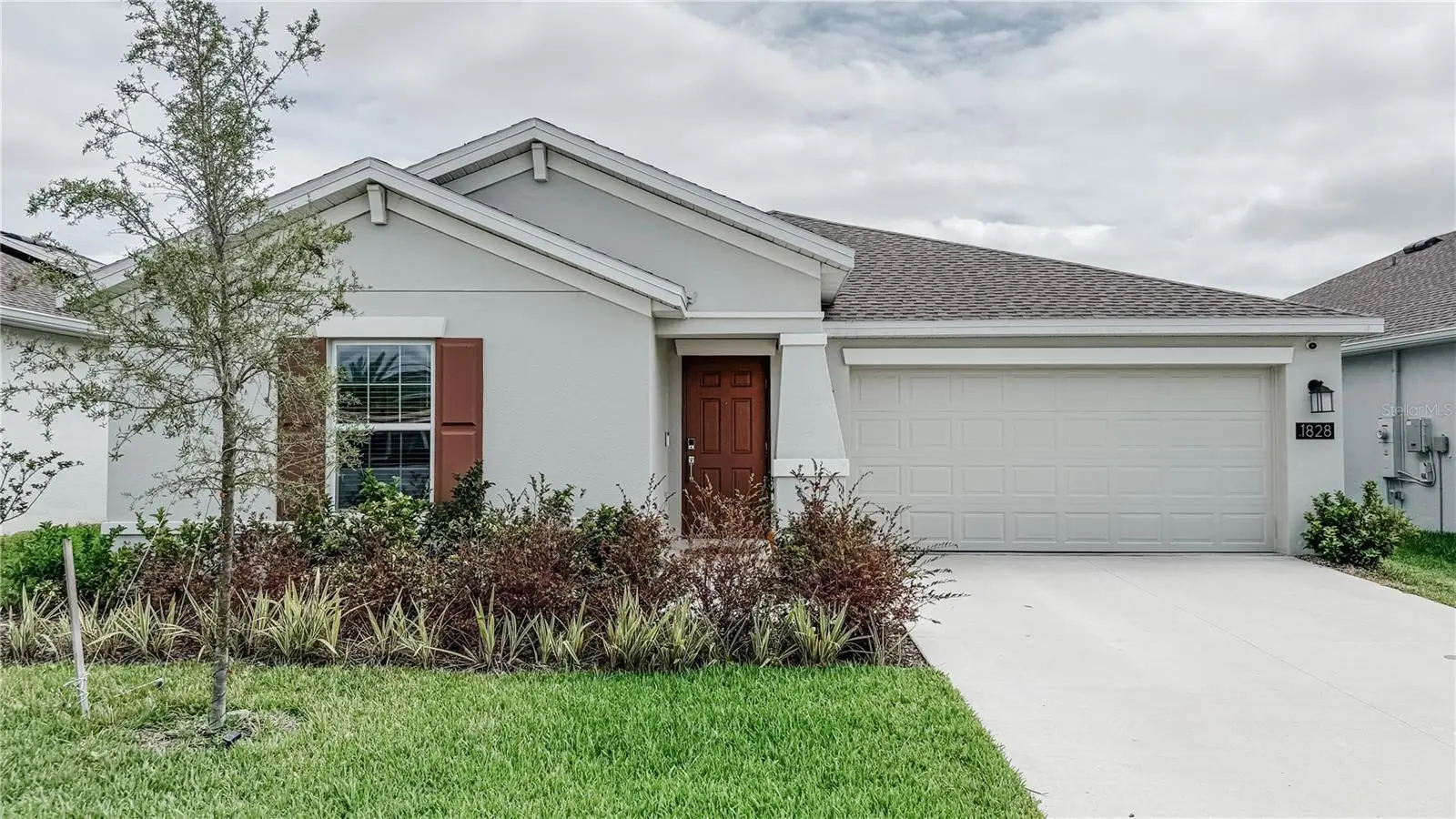 1828 Perch Hammock Loop, FL