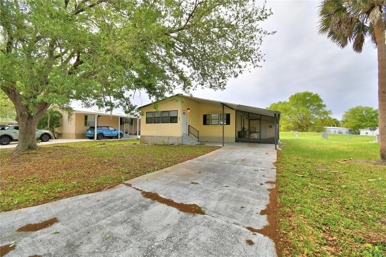 2737 Cranmoor Drive, FL