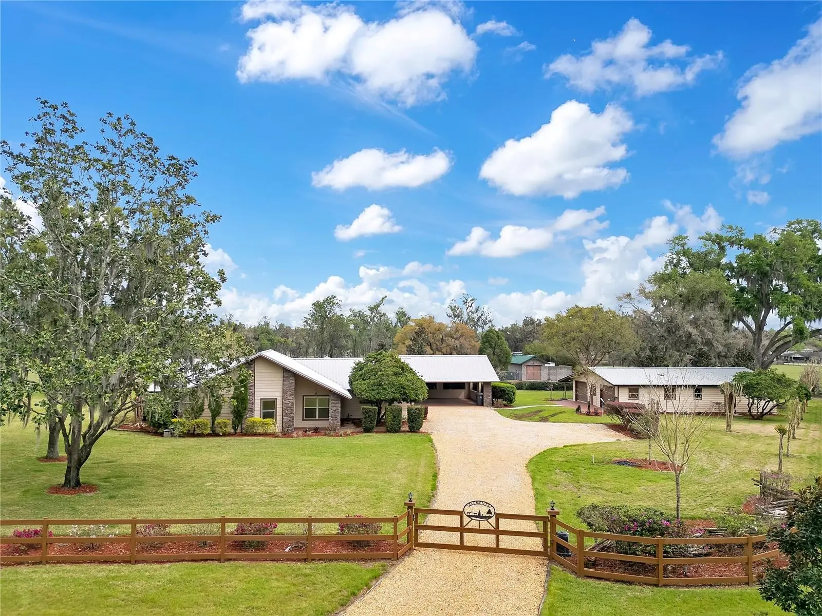 1401 Buell Court, FL