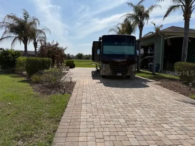 368 Nolane Lane, FL