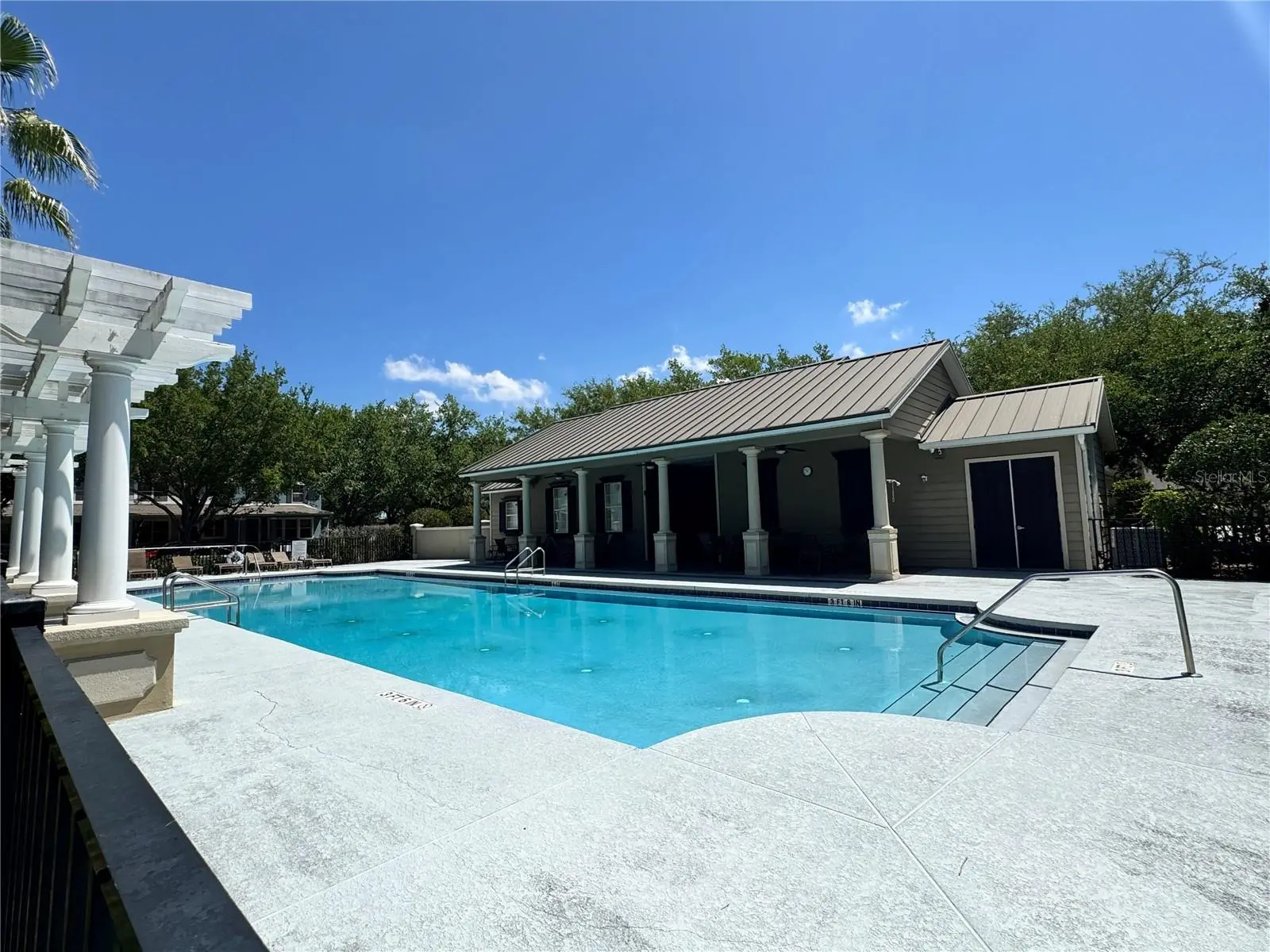 8484 Leeland Archer Boulevard, FL
