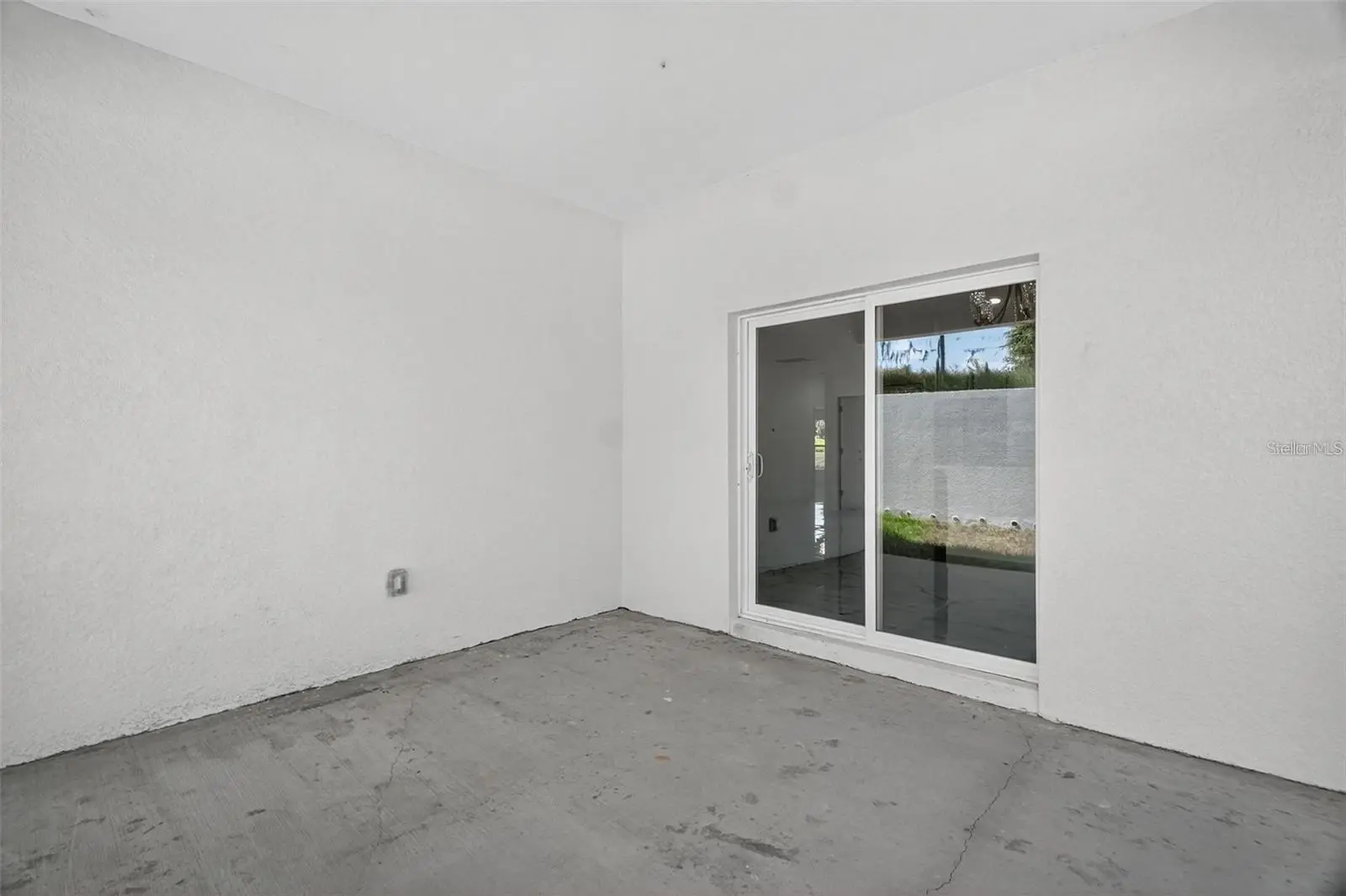 89 Fairway Circle, FL